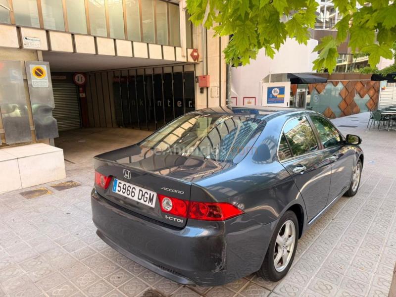 Honda Accord 2.2 i-CTDi Executive Piel