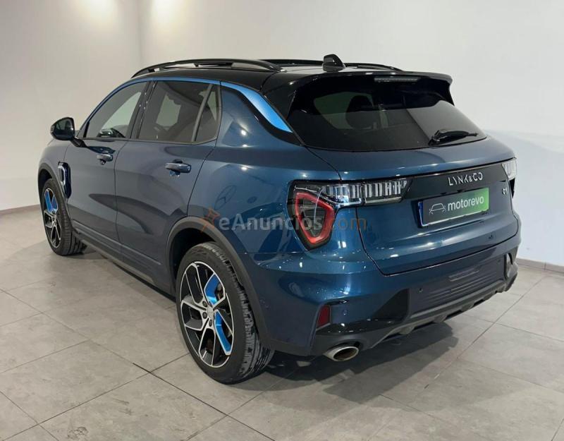 Lynk & Co 01 Híbrido eléctrico