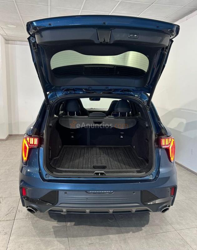 Lynk & Co 01 Híbrido eléctrico