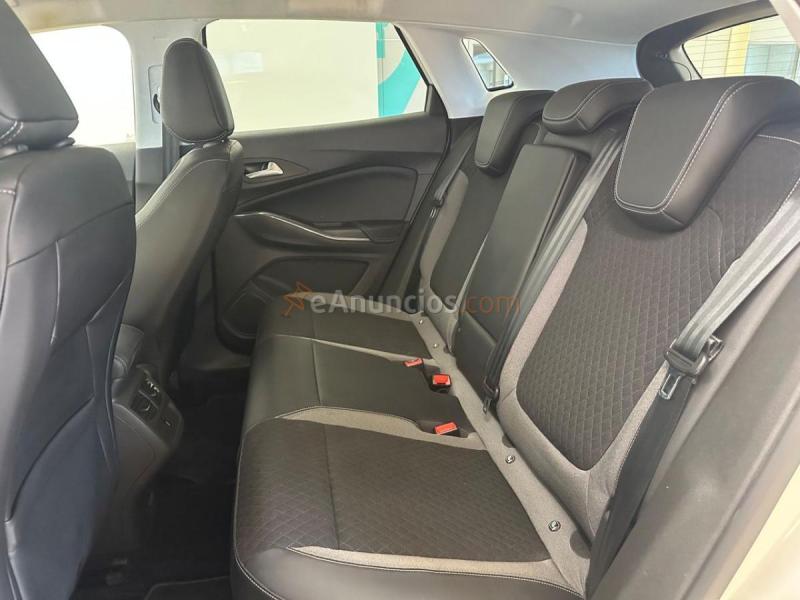 Opel Grandland X Ultimate Híbrido Enchufable 4x4 1.6 Turbo 221 kW