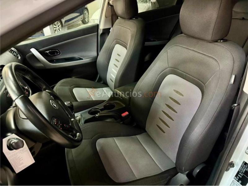 Kia Ceed Drive (2014)