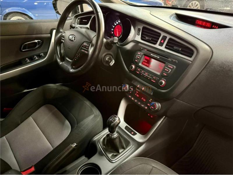 Kia Ceed Drive (2014)