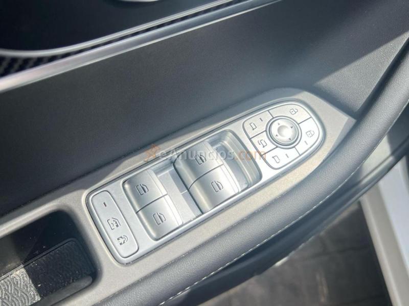 Ebro S700 1.6 TGDI LUXURY DCT 147 5P