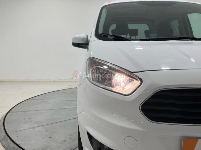 Ford Tourneo Courier 1.0T 100PS ECOBOOST TREND 100 5P