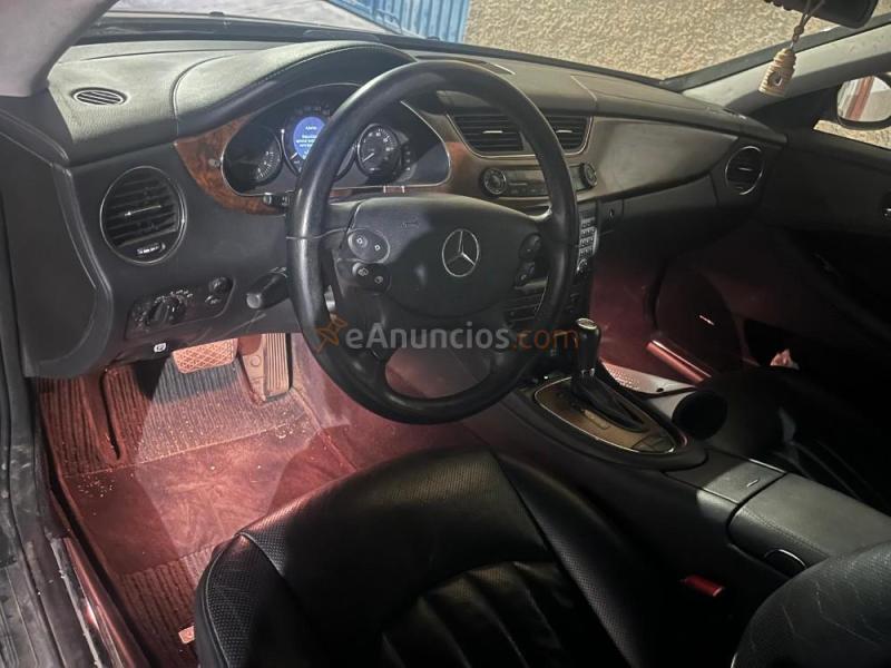 Mercedes CLS 500 V8