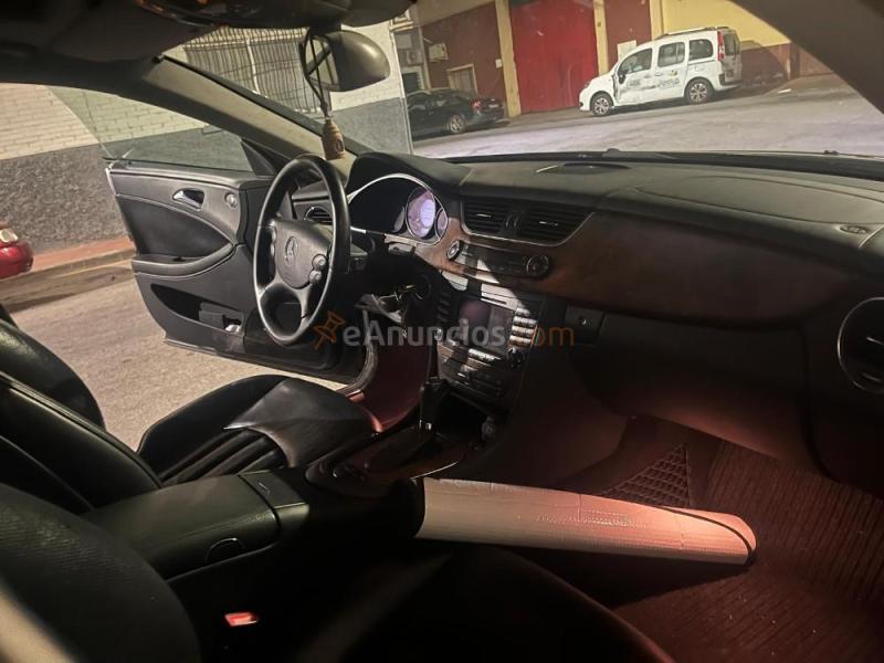 Mercedes CLS 500 V8