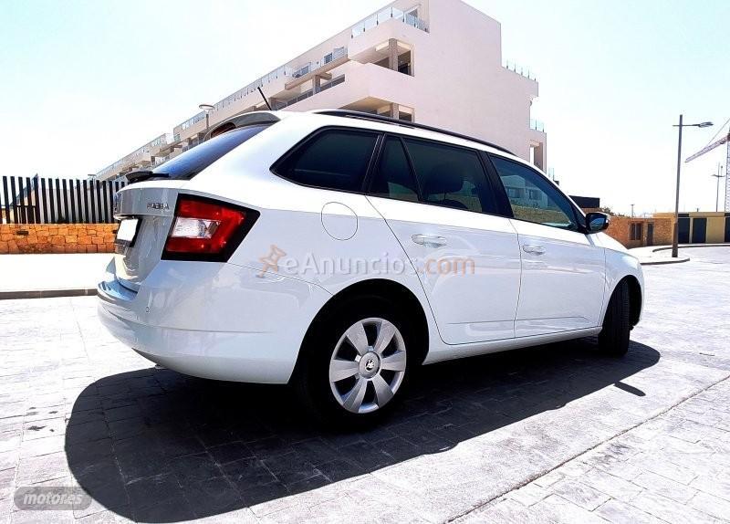 Skoda Fabia Combi 1.4TDI Ambition DSG 66kw de 2018 con 89.000 Km por 15.000 EUR. en Alicante