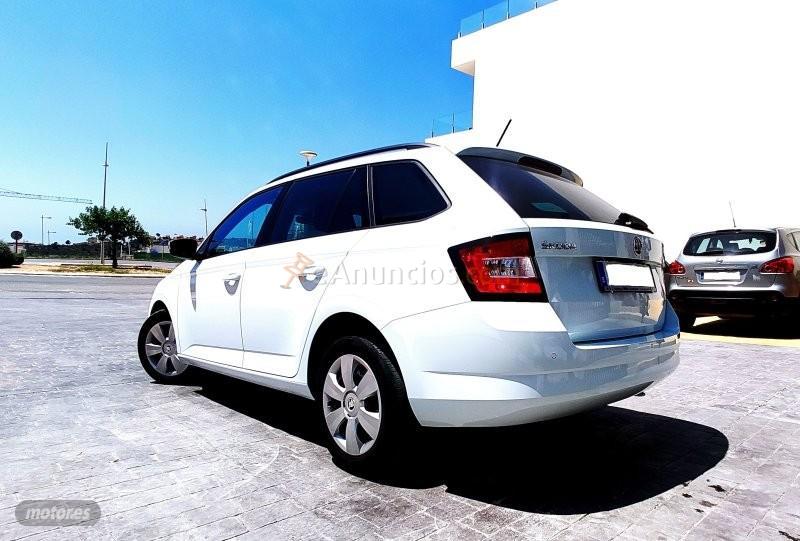Skoda Fabia Combi 1.4TDI Ambition DSG 66kw de 2018 con 89.000 Km por 15.000 EUR. en Alicante