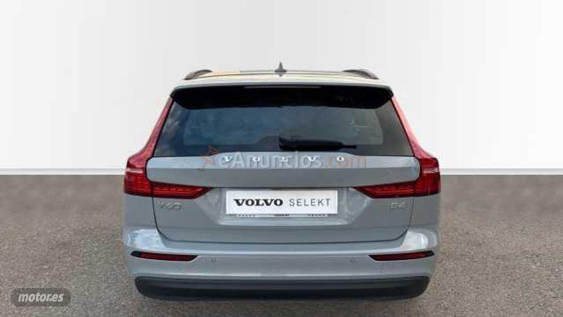 Volvo V 60 2.0 B4 D CORE AUTO 197 5P de 2025 con 33.568 Km por 34.500 EUR. en Cordoba