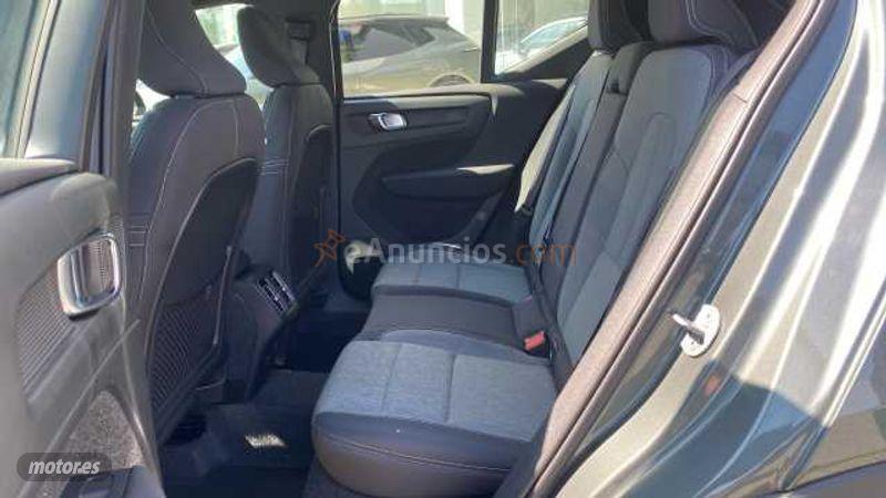 Volvo XC40 XC40 CORE B3 (G) MILD HYBRID de 2026 con 10 Km por 38.500 EUR. en Navarra