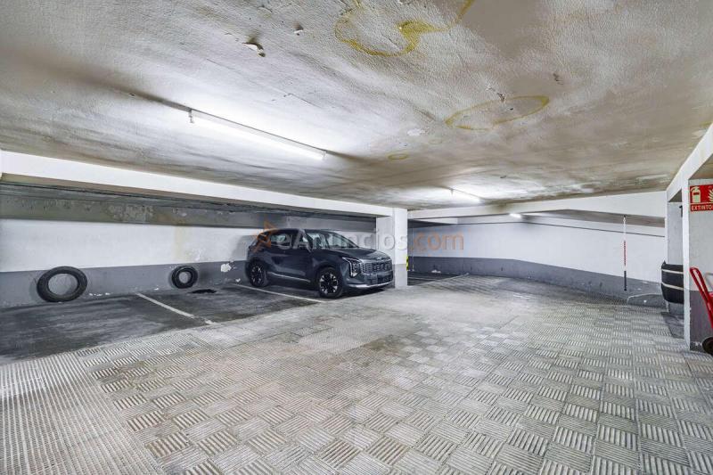 (Ref.639898) GARAJE EN ARAPILES, CHAMBERÍ