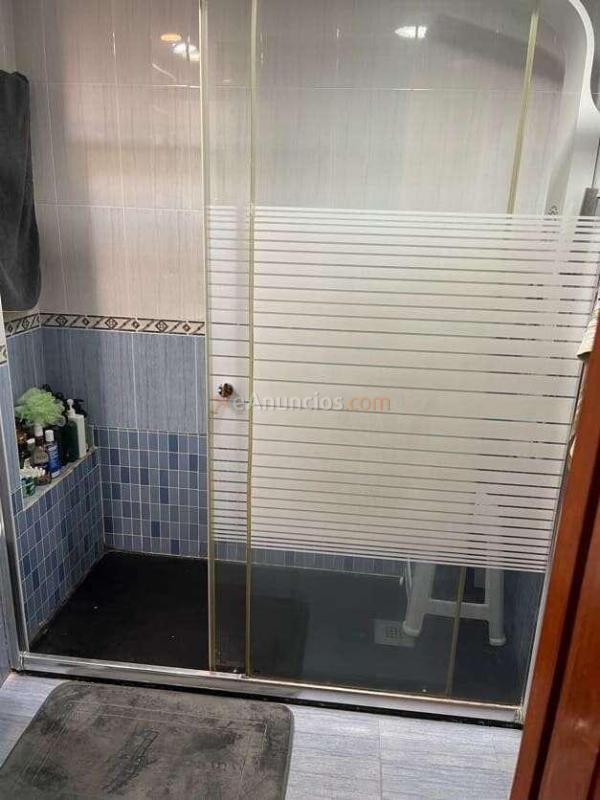 Casa adosada con piscina privada en Altorreal, junto al campo de golf