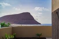 Exclusiva  590.000 €  sotavento suites  la tejita  3 dormitorios  2 baños  115 m de terraza privada  vistas al mar