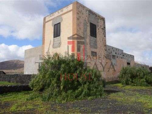 Casa estilo rústico en venta Tahiche