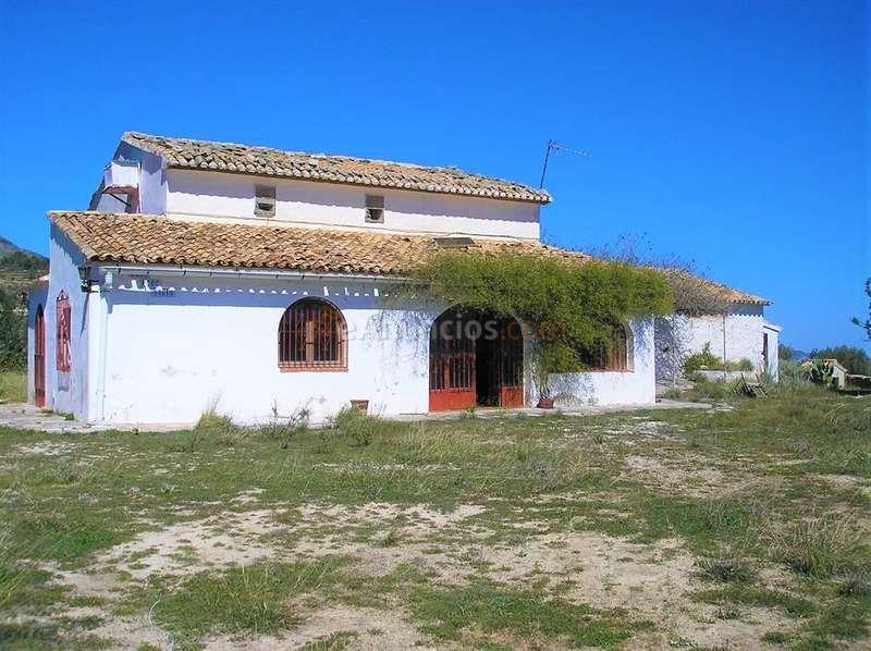 Casa de campo para reformar con vistas