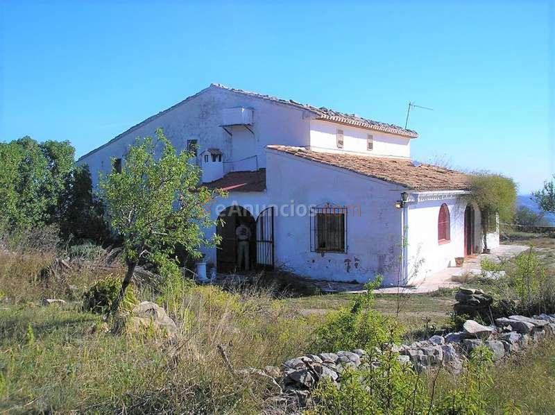 Casa de campo para reformar con vistas