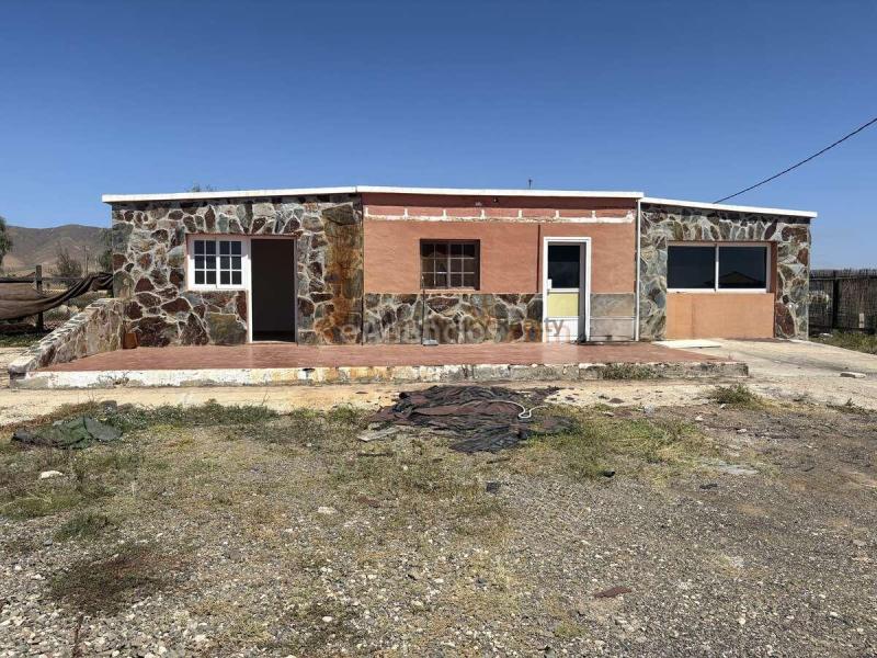 Oportunidad las casitas Vivienda independiente 3 dormitorios 1000m2 parcela