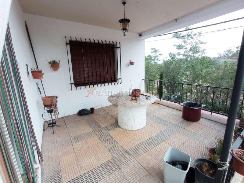 Se vende coqueta casa en el peral