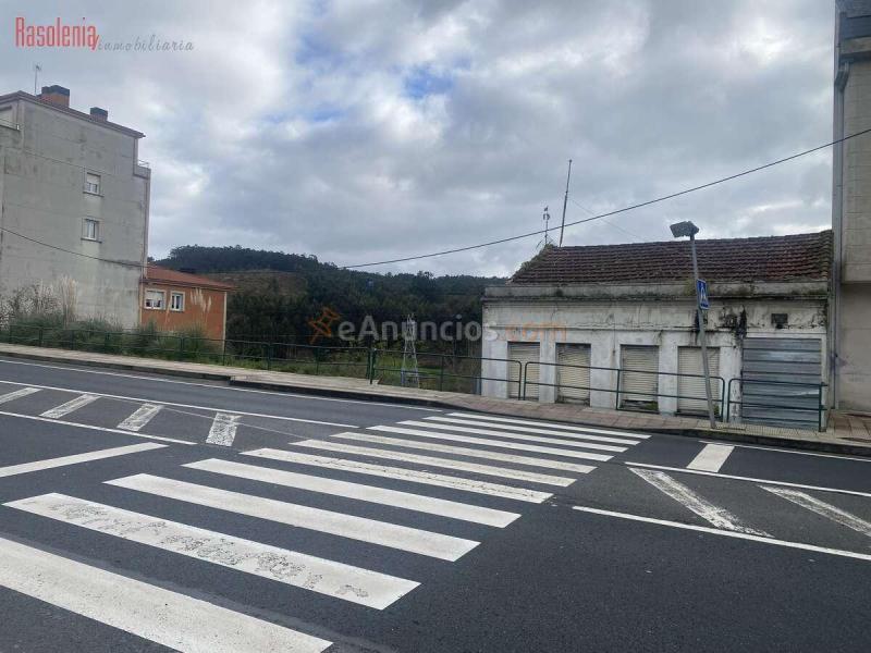 Solar urbano para promoción de 14 viviendas, local y 27 garajes en Arteixo — 160.000 €