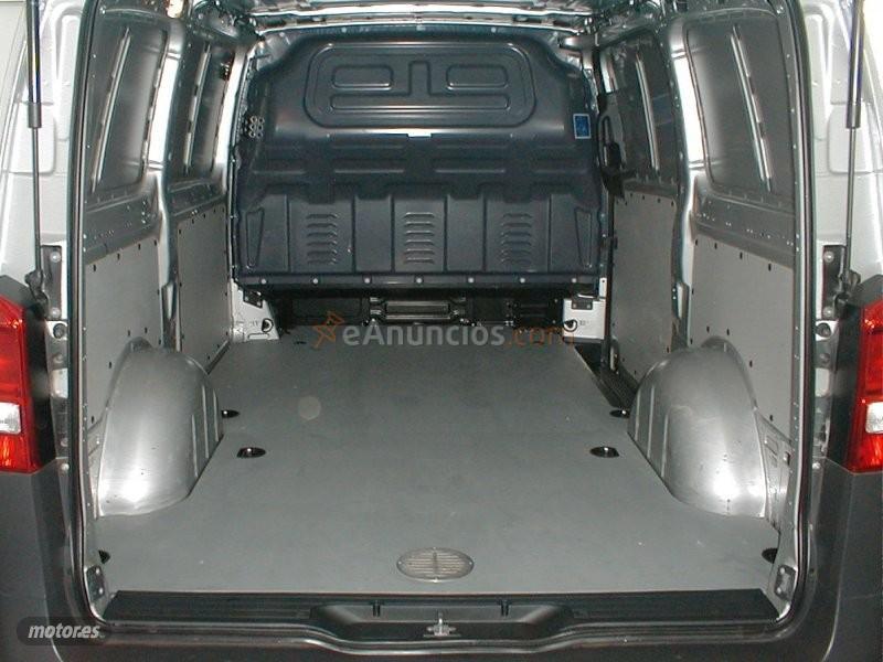 Mercedes Vito 114 CDI Larga de 2022 con 111.000 Km por 23.990 EUR. en Tenerife