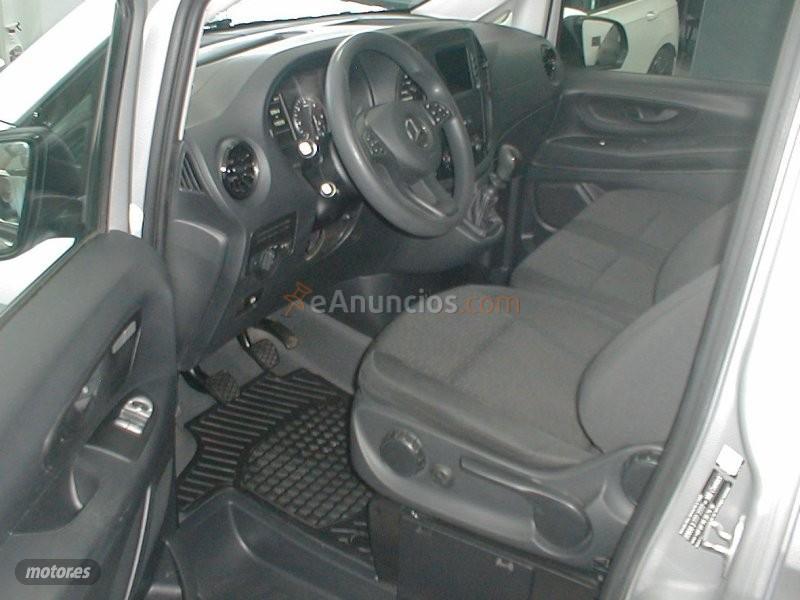 Mercedes Vito 114 CDI Larga de 2022 con 111.000 Km por 23.990 EUR. en Tenerife