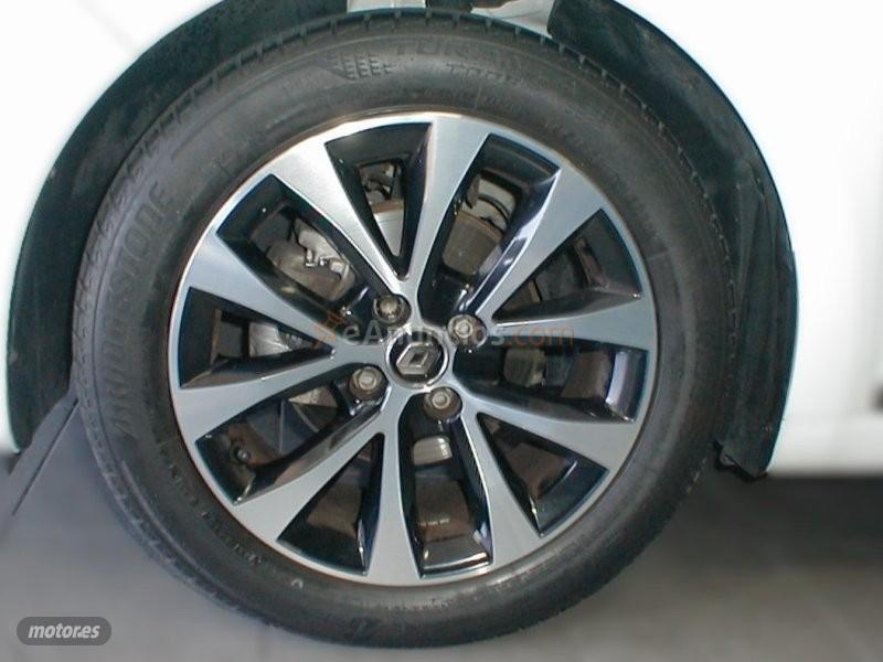 Renault Clio Zen TCe 100 CV de 2021 con 40.000 Km por 13.990 EUR. en Tenerife