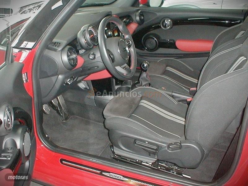 Mini One 1.5 JCW de 2021 con 39.000 Km por 19.990 EUR. en Tenerife