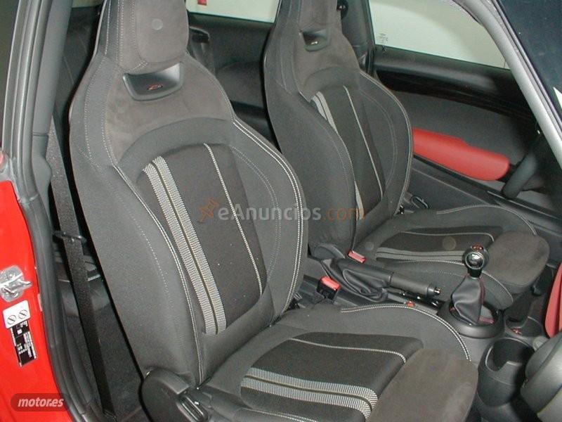 Mini One 1.5 JCW de 2021 con 39.000 Km por 19.990 EUR. en Tenerife