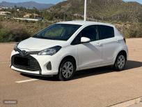 Toyota Yaris xp13 de 2016 con 96.000 Km por 11.000 EUR. en Almeria
