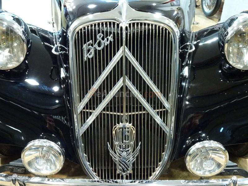Citroen 15 SIX D MALLE RAOUL TRACTION AVANT 156 de 1961 por 42.000 EUR. en Valencia
