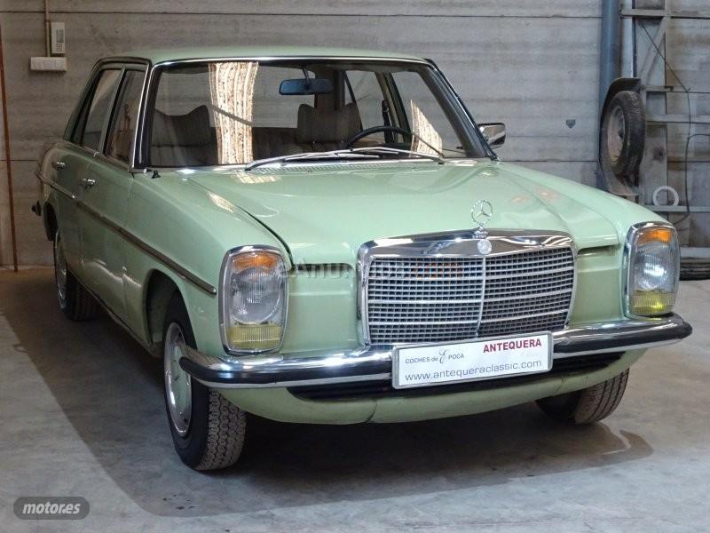Mercedes 2304 W115 W115 de 1978 por 9.500 EUR. en Valencia