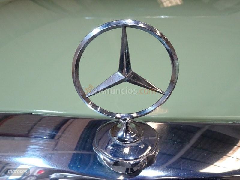 Mercedes 2304 W115 W115 de 1978 por 9.500 EUR. en Valencia