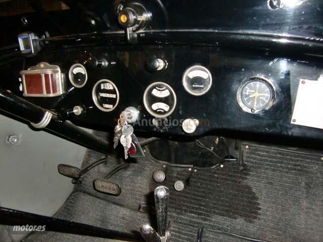 Chevrolet AC SIX UNIVERSAL SEDAN de 1972 por 27.000 EUR. en Valencia
