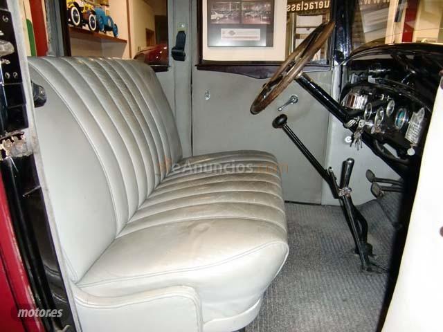 Chevrolet AC SIX UNIVERSAL SEDAN de 1972 por 27.000 EUR. en Valencia