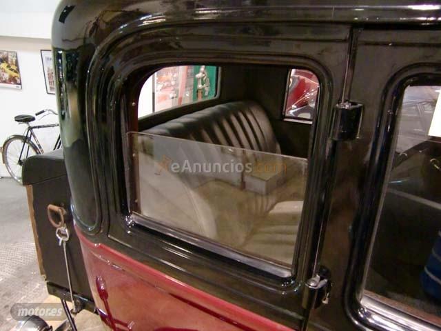 Chevrolet AC SIX UNIVERSAL SEDAN de 1972 por 27.000 EUR. en Valencia