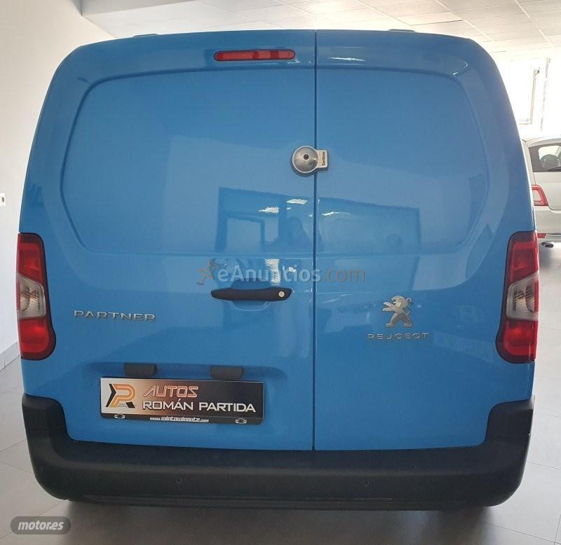 Peugeot Partner partner 1.6 de 2016 con 181.216 Km por 9.500 EUR. en Sevilla