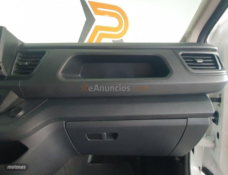 Renault Trafic TRAFIC III FURGON 2.0 de 2022 con 179.391 Km por 17.500 EUR. en Sevilla