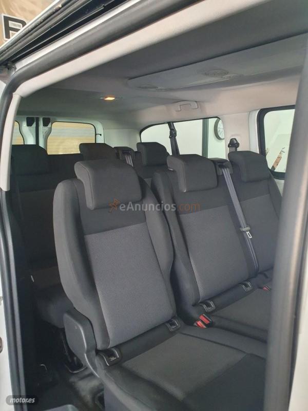 Opel Vivaro VIVARO C 1.5 de 2021 con 191.907 Km por 18.900 EUR. en Sevilla
