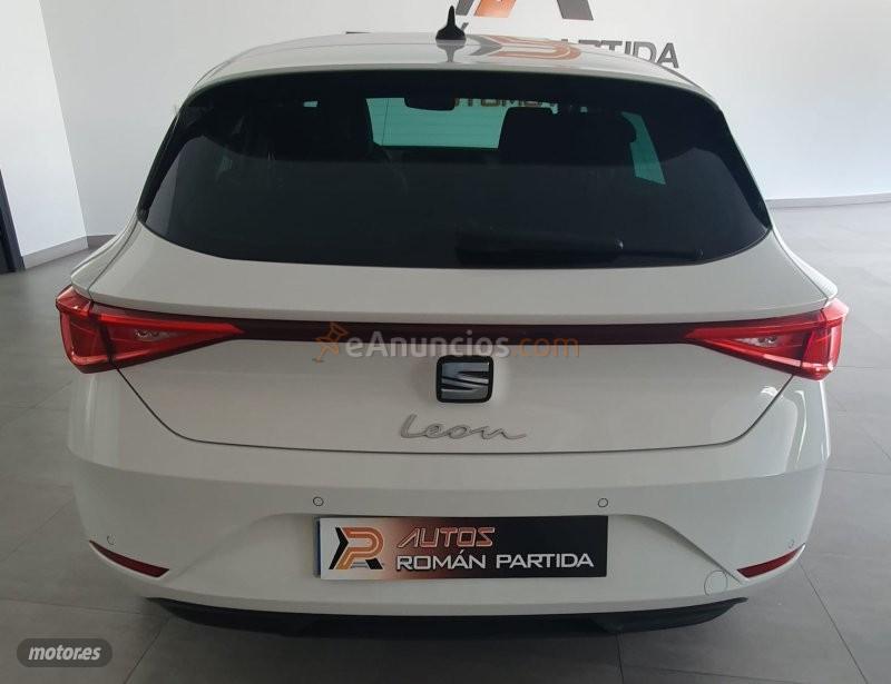 Seat Leon LEON Sportourier TDI de 2021 con 132.111 Km por 16.500 EUR. en Sevilla