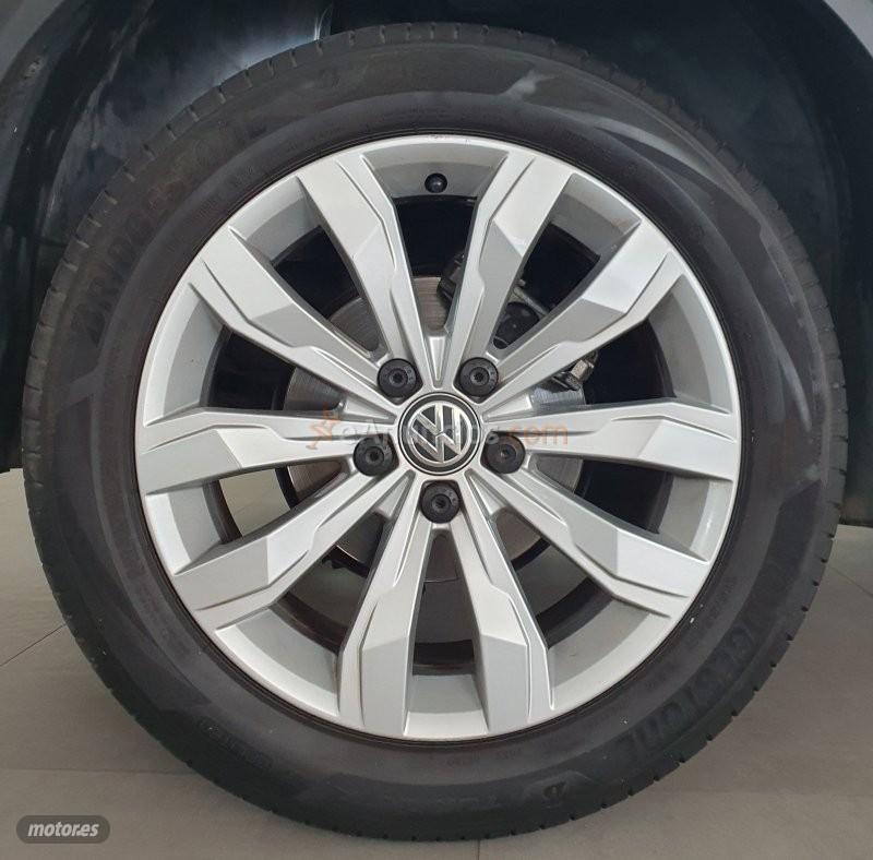Volkswagen T-Roc T-ROC TSI de 2019 con 119.477 Km por 17.900 EUR. en Sevilla