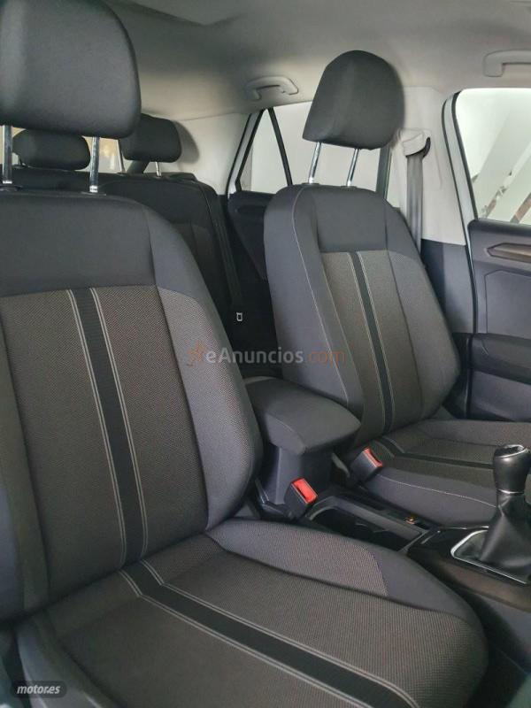 Volkswagen T-Roc T-ROC TSI de 2019 con 119.477 Km por 17.900 EUR. en Sevilla