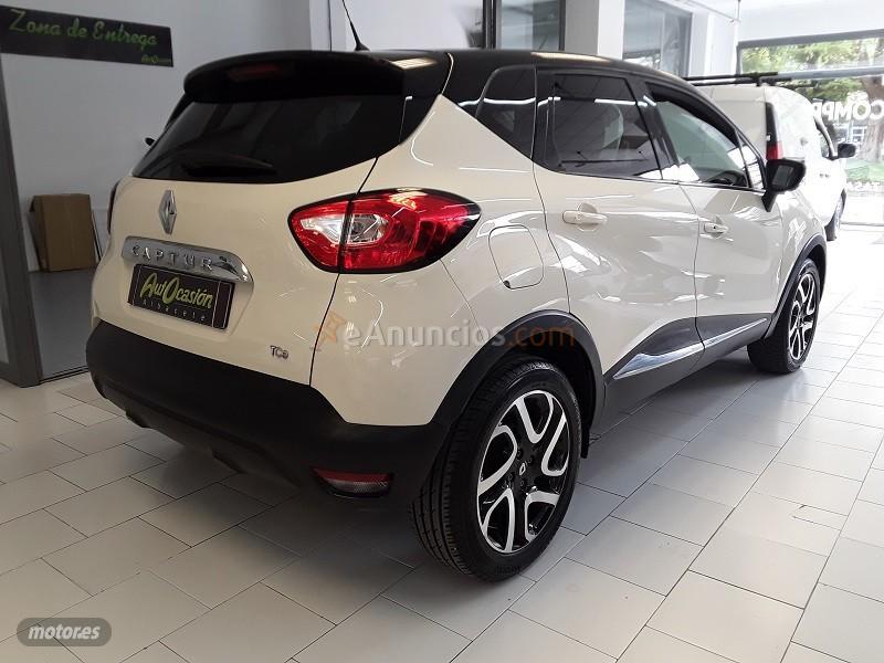 Renault Captur 0.9 TCE 90 CV ENERGY ZEN de 2015 con 134.000 Km por 8.300 EUR. en Albacete