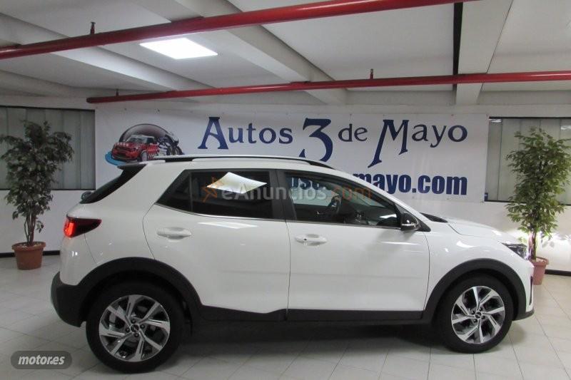 Kia Stonic STONIC 120CV 10 T-GDI de 2024 con 10.900 Km por 17.990 EUR. en Tenerife