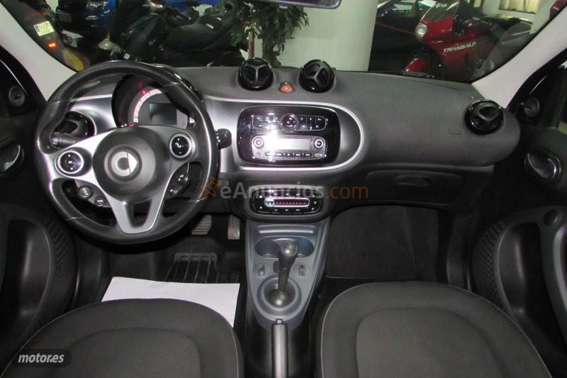 Smart Forfour 0.9 66kW 90CV SS PASSION de 2017 con 113.000 Km por 9.990 EUR. en Tenerife