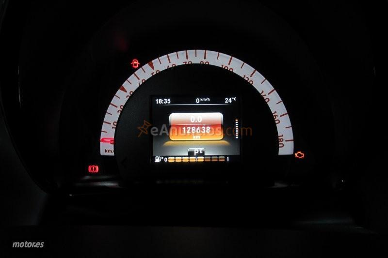 Smart Forfour 0.9 66kW 90CV SS PASSION de 2017 con 113.000 Km por 9.990 EUR. en Tenerife