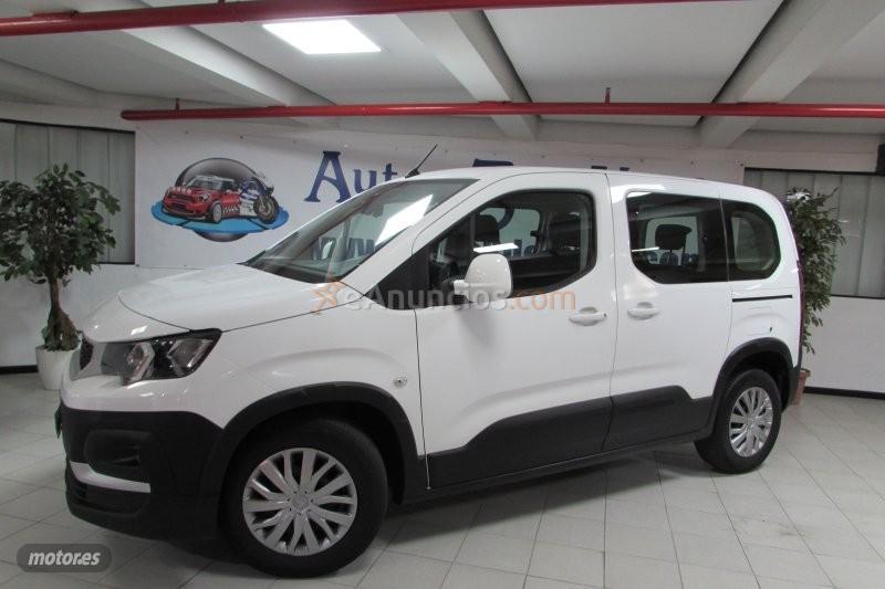 Peugeot Rifter Allure BlueHDi 100 de 2019 con 63.000 Km por 15.990 EUR. en Tenerife