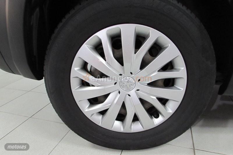 Peugeot Rifter Allure BlueHDi 100 de 2019 con 63.000 Km por 15.990 EUR. en Tenerife