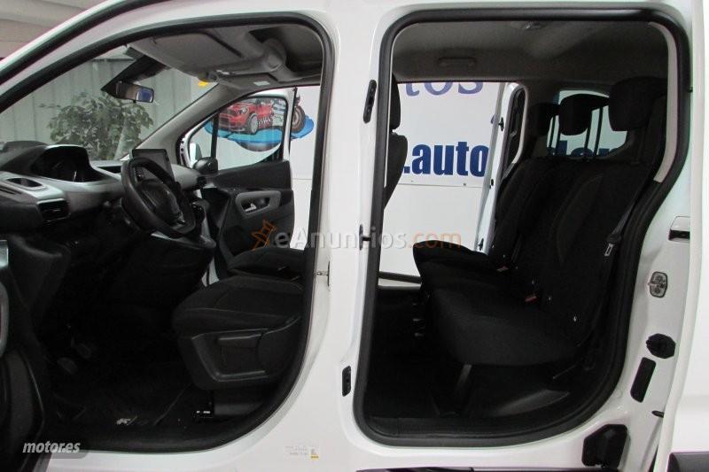 Peugeot Rifter Allure BlueHDi 100 de 2019 con 63.000 Km por 15.990 EUR. en Tenerife