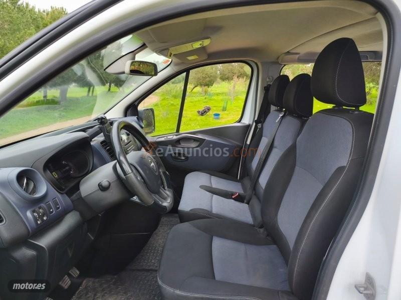 Opel Vivaro Combi 6 1.6 CDTI SS 120CV L1 de 2019 con 198.592 Km por 15.500 EUR. en Sevilla