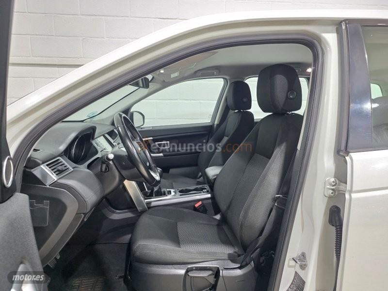 Land Rover Discovery Sport 2.0 D pure de 2016 con 100.000 Km por 13.500 EUR. en Sevilla